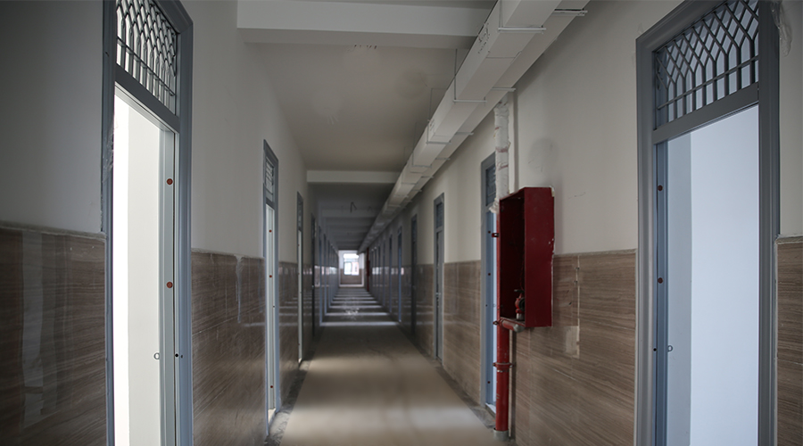 公司5号员工宿舍楼完成竣工预验收即将投入使用