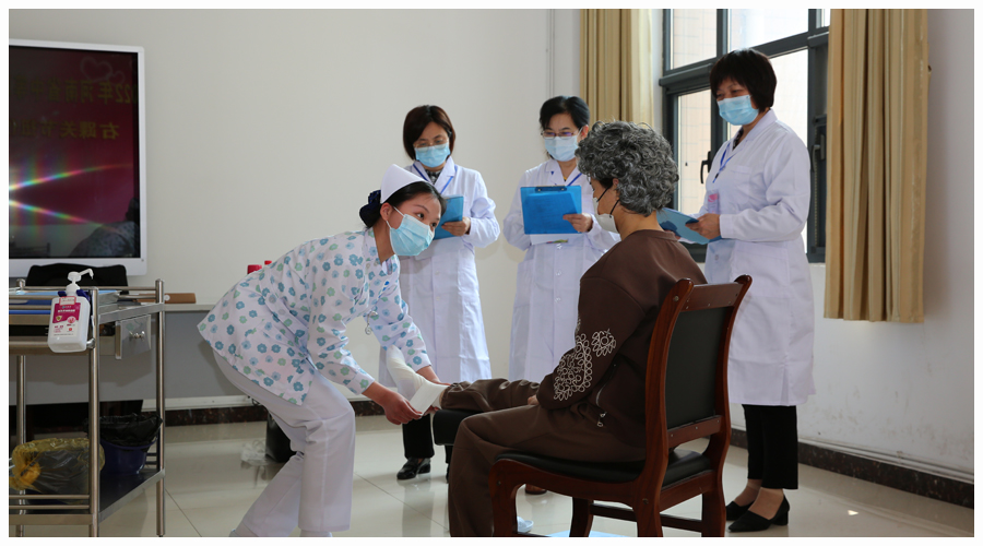 2022年河南省中等职业教育技能大赛护理技能比赛在公司成功举办 2022年河南省中等职业教育技能大赛护理技能比赛在公司成功举办