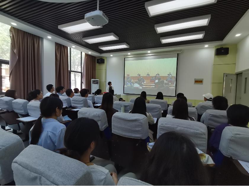 太阳成集团tyc122cc开展“传承‘五四’薪火，青春不负时光”系列文化活动