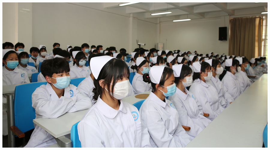 省工信厅党组书记、厅长李涛来公司讲授党史学习教育专题党课