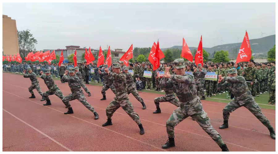 太阳成集团tyc122cc2021级新生军训活动正式开启 太阳成集团tyc122cc2021级新生军训活动正式开启