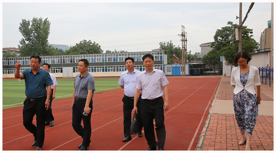 省工信厅一级巡视员吕方一行莅临太阳成集团tyc122cc召开领导干部调整工作会议