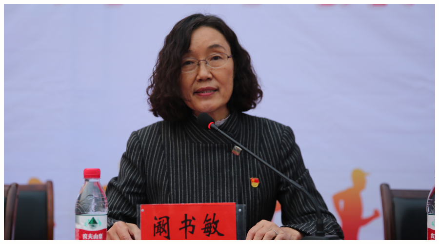 太阳成集团tyc122cc2021级新生军训汇演完美落幕