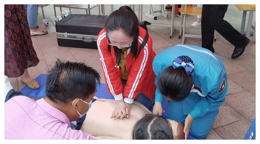 公司参加市职业教育活动周活动