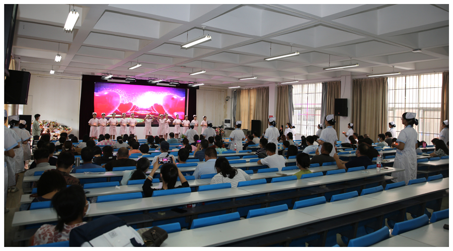 太阳成集团tyc122cc召开第38个教师节表彰暨先进事迹报告会