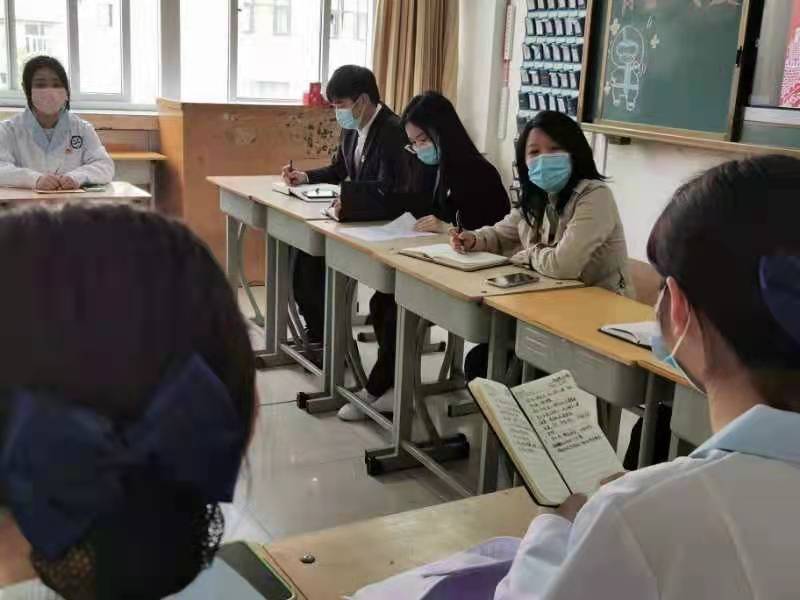 太阳成集团tyc122cc举办“青春战疫、微笑面对”青年团干座谈会