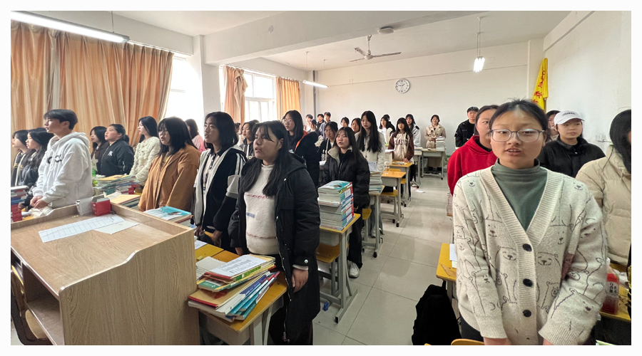 公司积极开展“课前一支歌”活动 公司积极开展“课前一支歌”活动