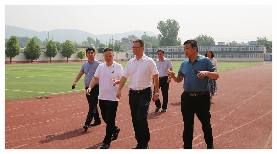 省纪委监委驻省工信厅纪委监察组朱永飞组长一行莅临公司调研指导工作