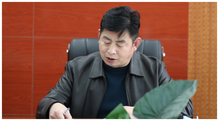 太阳成集团tyc122cc召开2022年春季校园疫情防控暨安全稳定工作会