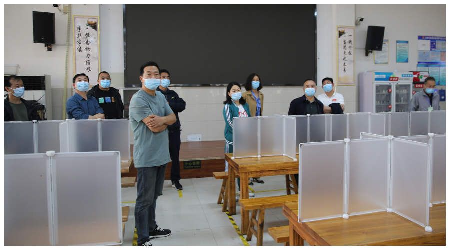 平顶山市教体局党组成员、市纪委监委驻市教体局纪检监察组组长陈晓辉一行莅临公司检查疫情防控工作