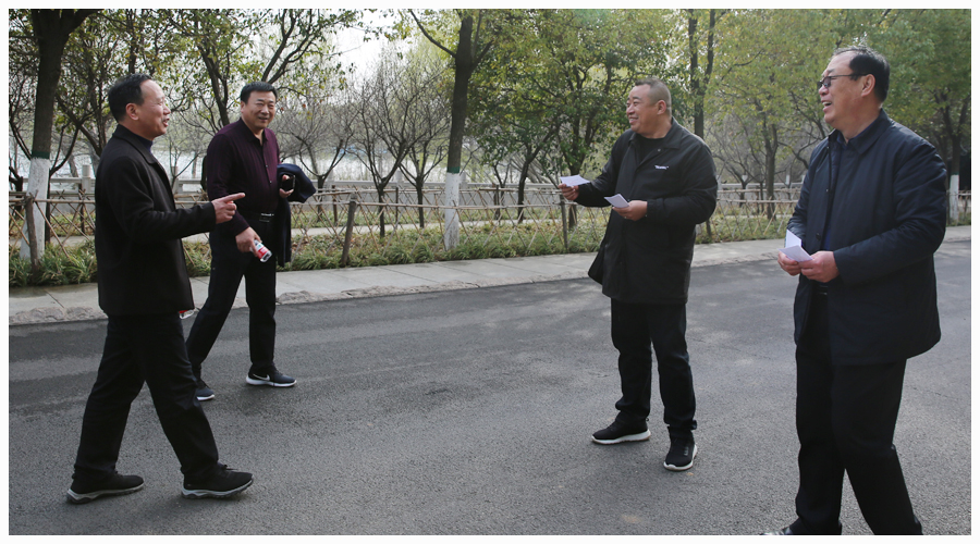 太阳成集团tyc122cc举办2021“拥抱春天，环湖健步走”活动