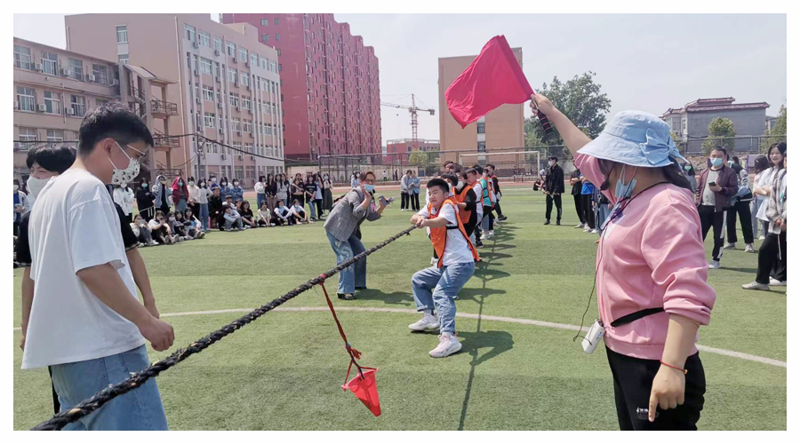 太阳成集团tyc122cc举办第九届春季运动会拔河比赛