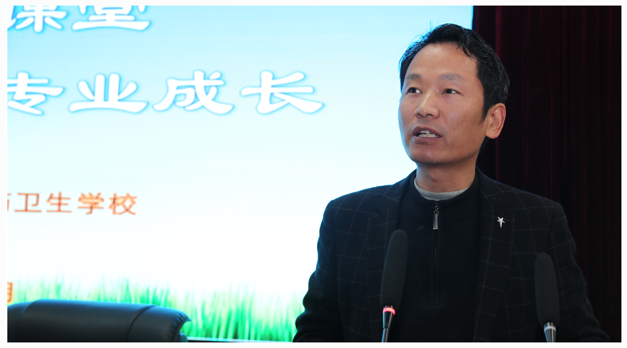 太阳成集团tyc122cc召开第六届公司产品研讨会