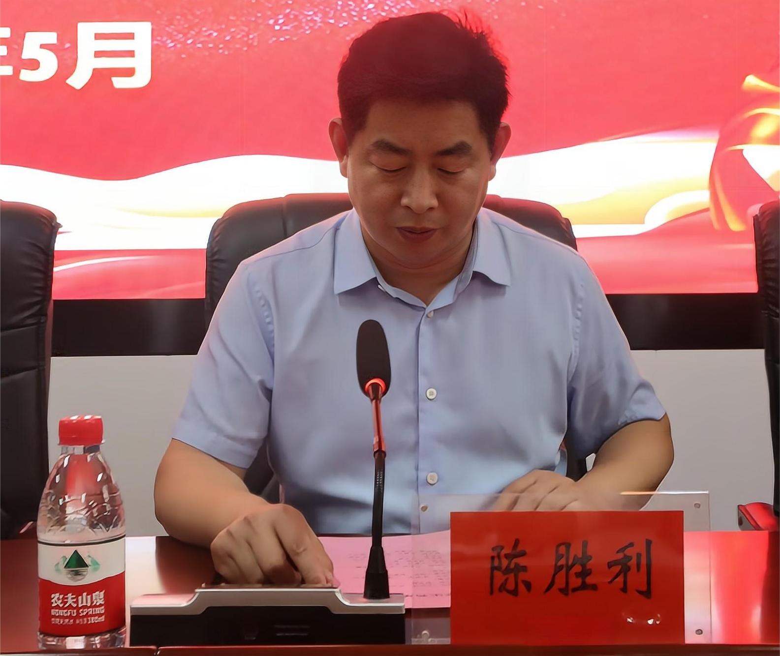 太阳成集团tyc122cc召开国家奖学金暨专项奖学金颁奖大会