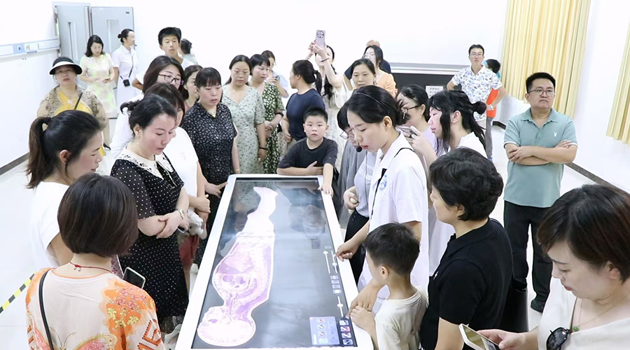 公司1994级员工回校