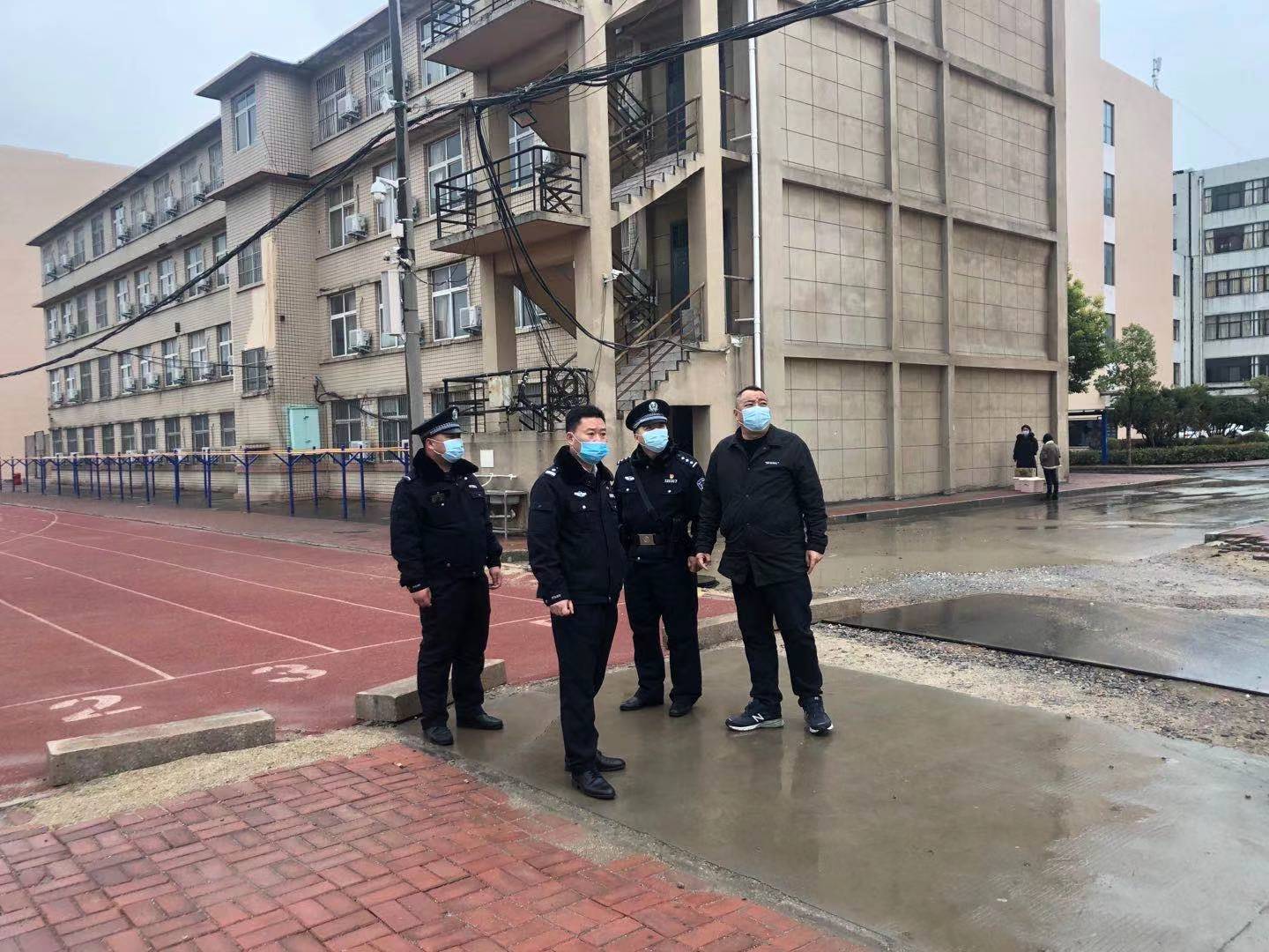 卫东区东工人镇派出所来太阳成集团tyc122cc开展检查指导工作