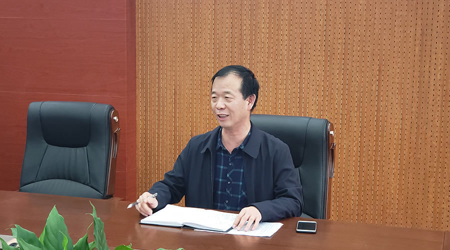 太阳成集团tyc122cc召开包片班级班主任座谈会